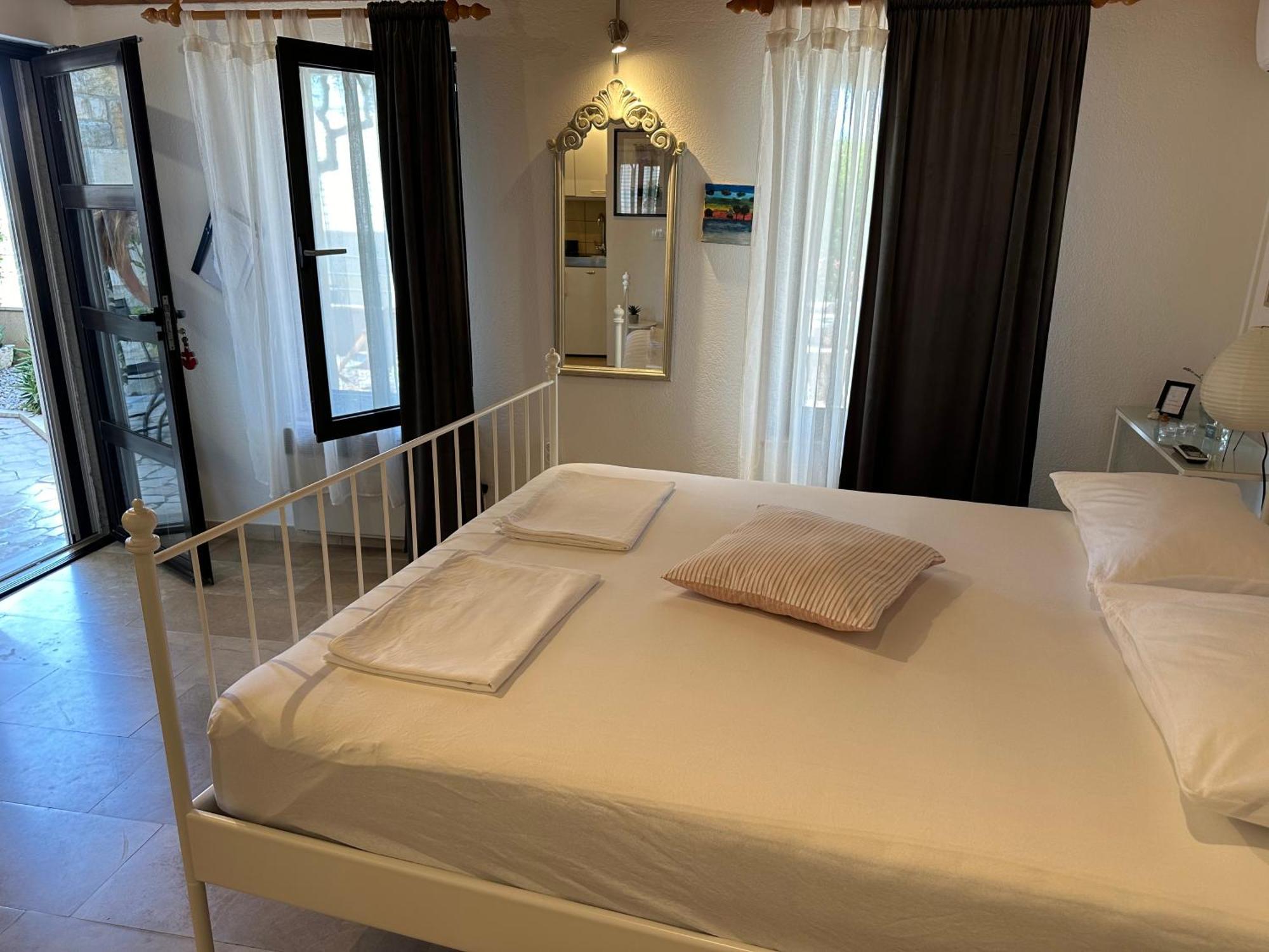 Romantic Stone- Studio Apartman Omis Ngoại thất bức ảnh